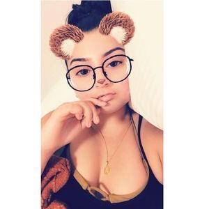 Meet your Posher, Vanessa